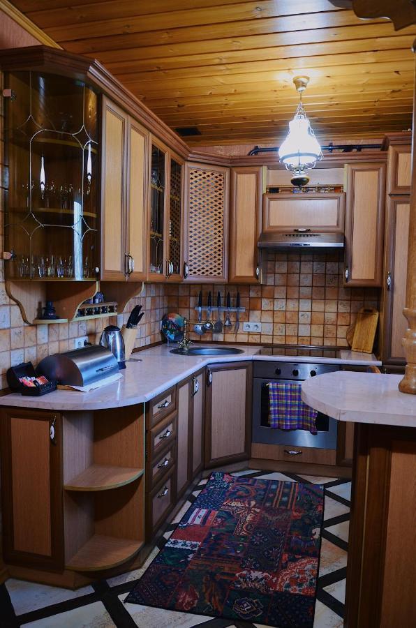 Sadyba Pochayiv Villa Pochaiv Exterior foto