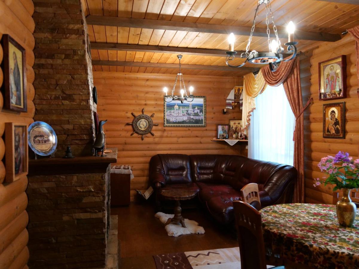 Sadyba Pochayiv Villa Pochaiv Exterior foto